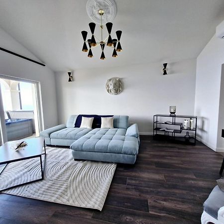 Sea View Luxury Apart Hotel Villa Conte With Swiming Pool And Romantic Spa 珀德垂那 外观 照片