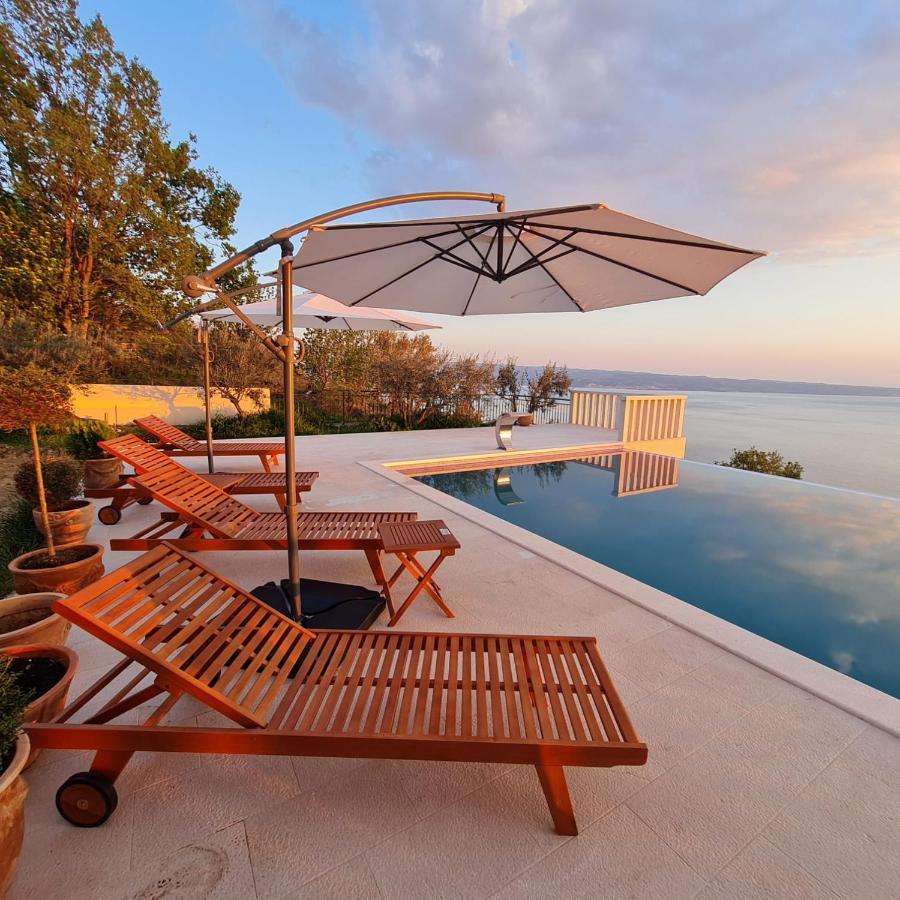 Sea View Luxury Apart Hotel Villa Conte With Swiming Pool And Romantic Spa 珀德垂那 外观 照片