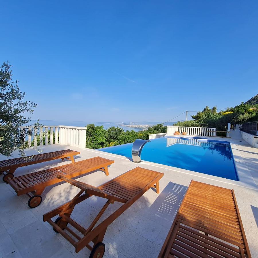 Sea View Luxury Apart Hotel Villa Conte With Swiming Pool And Romantic Spa 珀德垂那 外观 照片