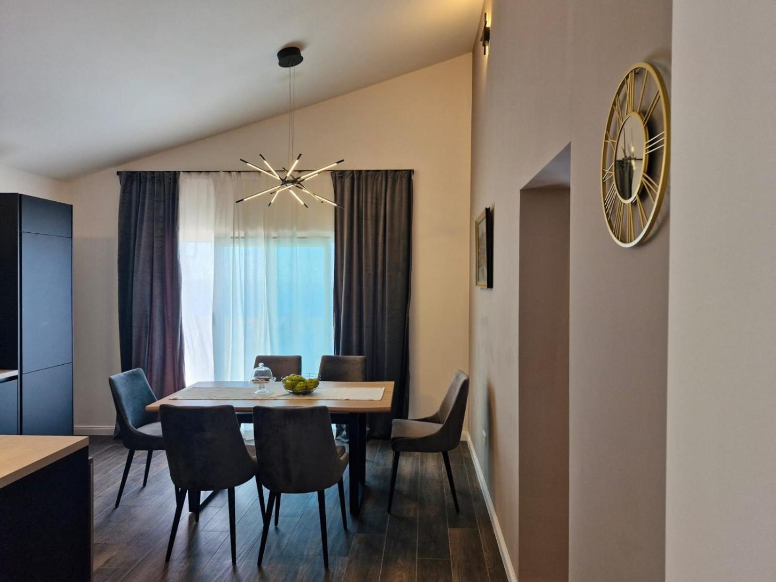 Sea View Luxury Apart Hotel Villa Conte With Swiming Pool And Romantic Spa 珀德垂那 外观 照片